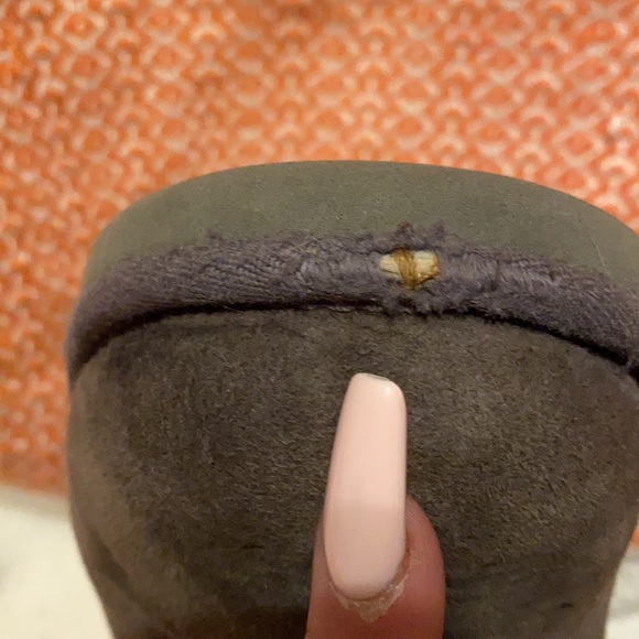 Bailey Button II UGG Boot - Picture 10 of 10